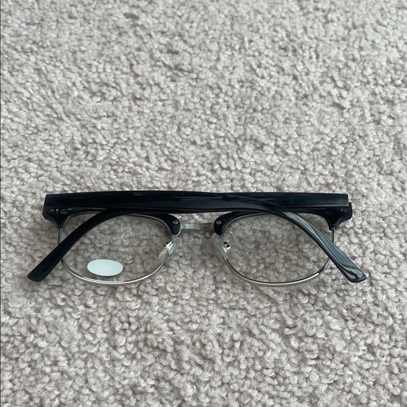 A.J. Morgan Classic Black Frame Glasses - Picture 3 of 6